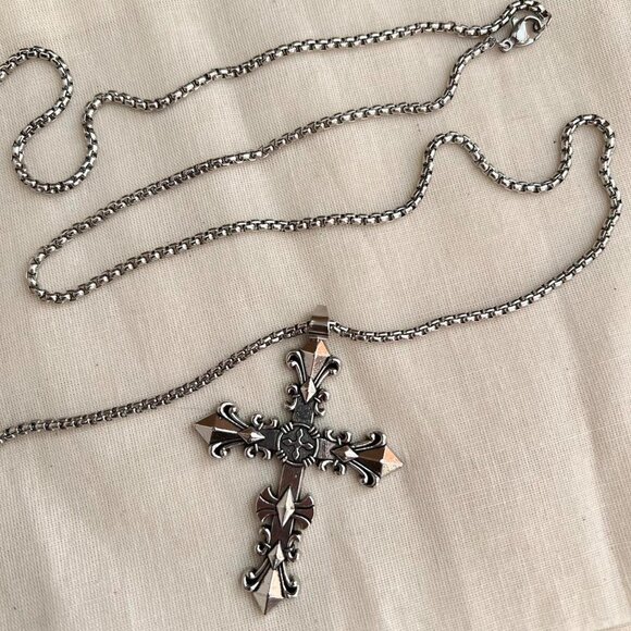 y2k 2000s grunge heavy metal punk gothic emo cross pendant necklace - Picture 6 of 8
